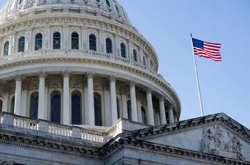 دولت فدرال آمریکا رسما تعطیل شد