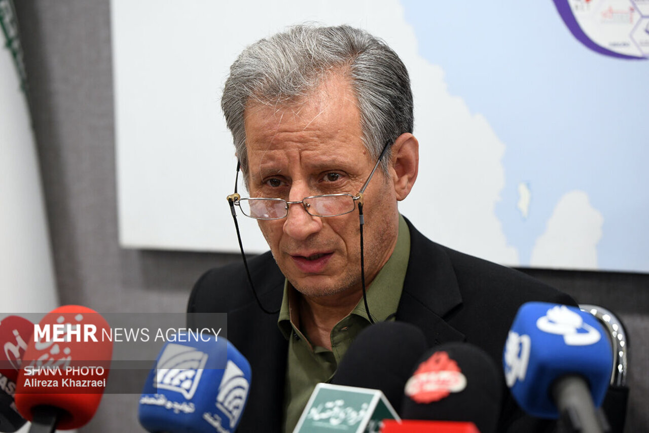 رئیس سازندگان تجهیزات نفتی: حمایت از تولید با شعار به نتیجه نمیرسد رئیس سازندگان تجهیزات نفتی: حمایت از تولید با شعار به نتیجه نمیرسد