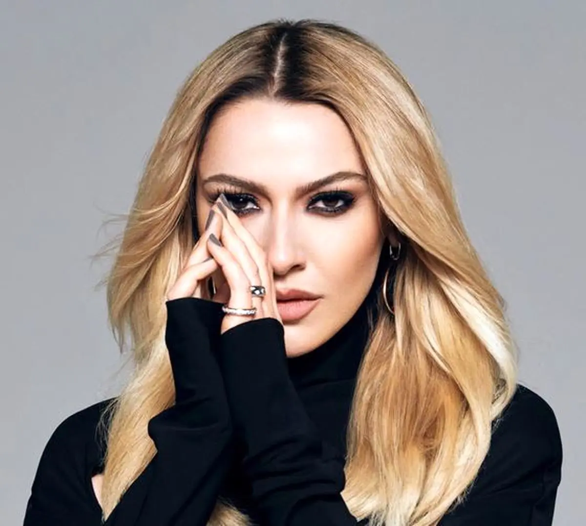 ردپای حادیثه خواننده مشهور در قاچاق مواد مخدر ردپای حادیثه خواننده مشهور در قاچاق مواد مخدر