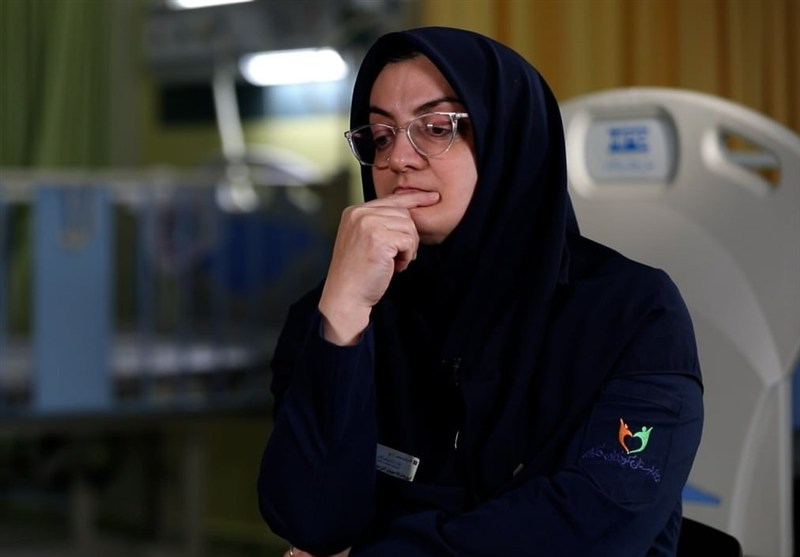 روایت پرستارانی که حتی جنگ ‌آن‌ها را از بیماران جدا نکرد/خاطره بغض‌آلود یک پرستار از تلاش پرستاران جوان در دفاع مقدس – تسنیم