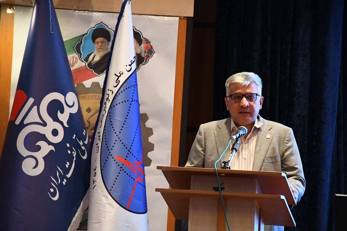 رویکردهای اکتشاف با محوریت داده‌های ژئوفیزیکی بازنگری می‌شود