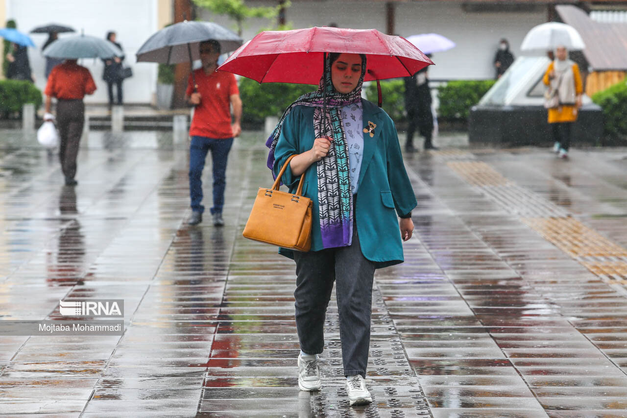 رگبار باران و رعد و برق در شمال غرب کشور 
