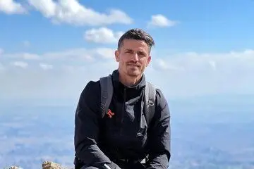 ساعت ۵,۵۰۰,۰۰۰,۰۰۰ تومانی وریا غفوری در دیدار با علی دایی+ عکس