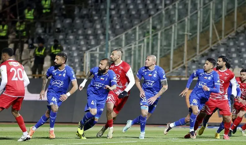 سامان فلاح برگ برنده خط دفاعی استقلال مقابل الوحدات سامان فلاح برگ برنده خط دفاعی استقلال مقابل الوحدات