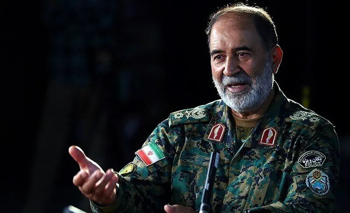 سردار کرمی: با دیدن تجهیزات پیشرفته دشمن نباید عقب بکشیم / اگر سپاه قرآنی باشد در سخت‌ترین شرایط می‌ایستد