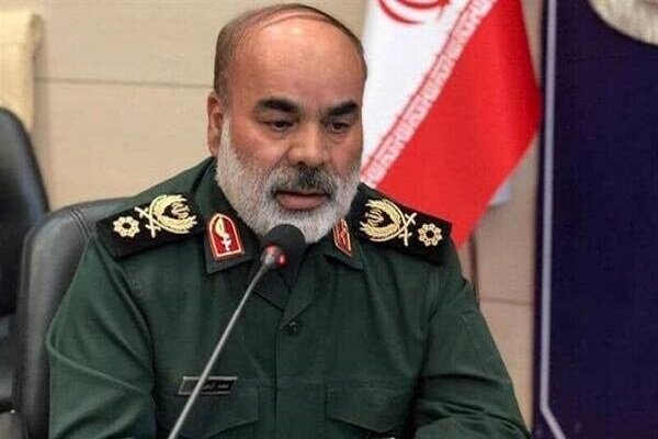 سردار کرمی: مدافعان سلامت در خط مقدم جبهه خدمتگزاری هستند سردار کرمی: مدافعان سلامت در خط مقدم جبهه خدمتگزاری هستند