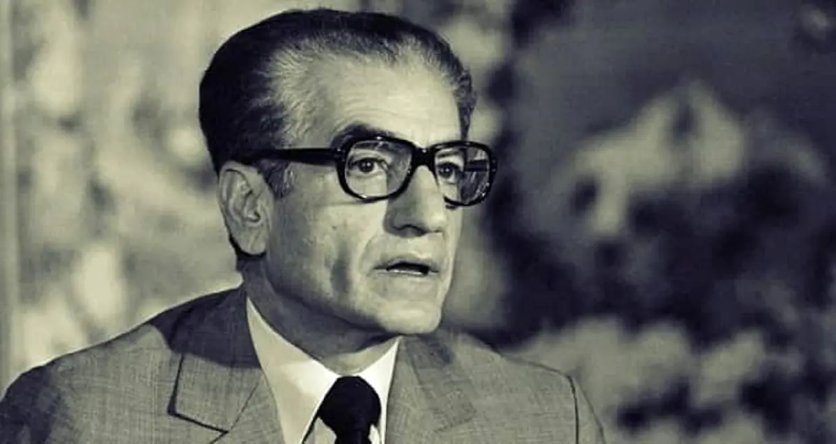 سفر در زمان؛ «محمدرضا پهلوی» با سبیل ؛ دهه 20