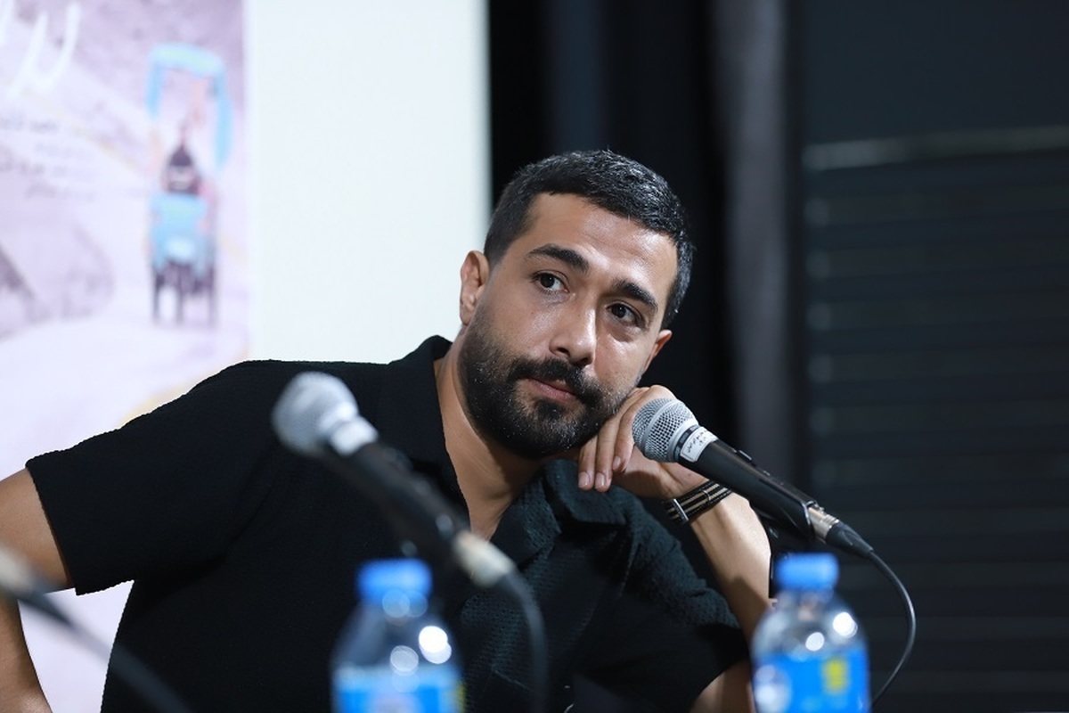 سلفی بامزه حسین مهری با پسرش در ماشین وایرال شد