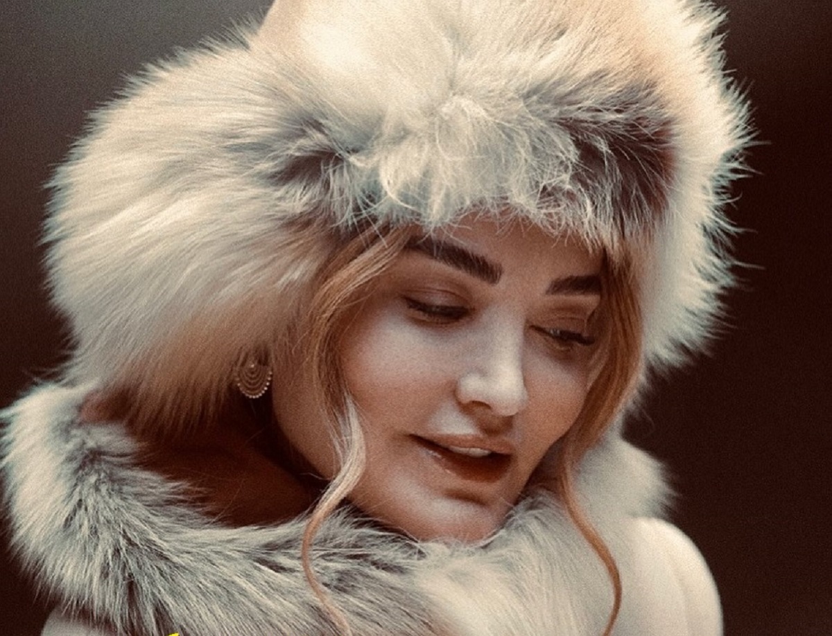 سلفی سولماز حسینی، تارا سریال شغال با سحر دولتشاهی+عکس