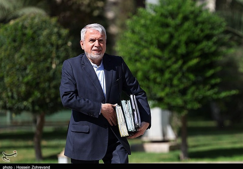 صالحی‌امیری: وزارت نیرو اقدام به واگذاری زمین‌های حاشیه رودخانه‌ها کند – تسنیم