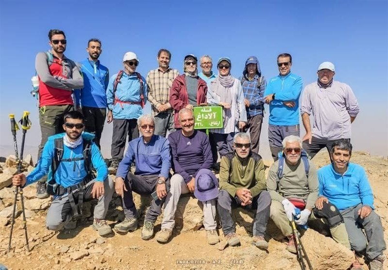 صعود کوهنوردان به قله «آلاداغ» به مناسبت هفته فراجا – تسنیم