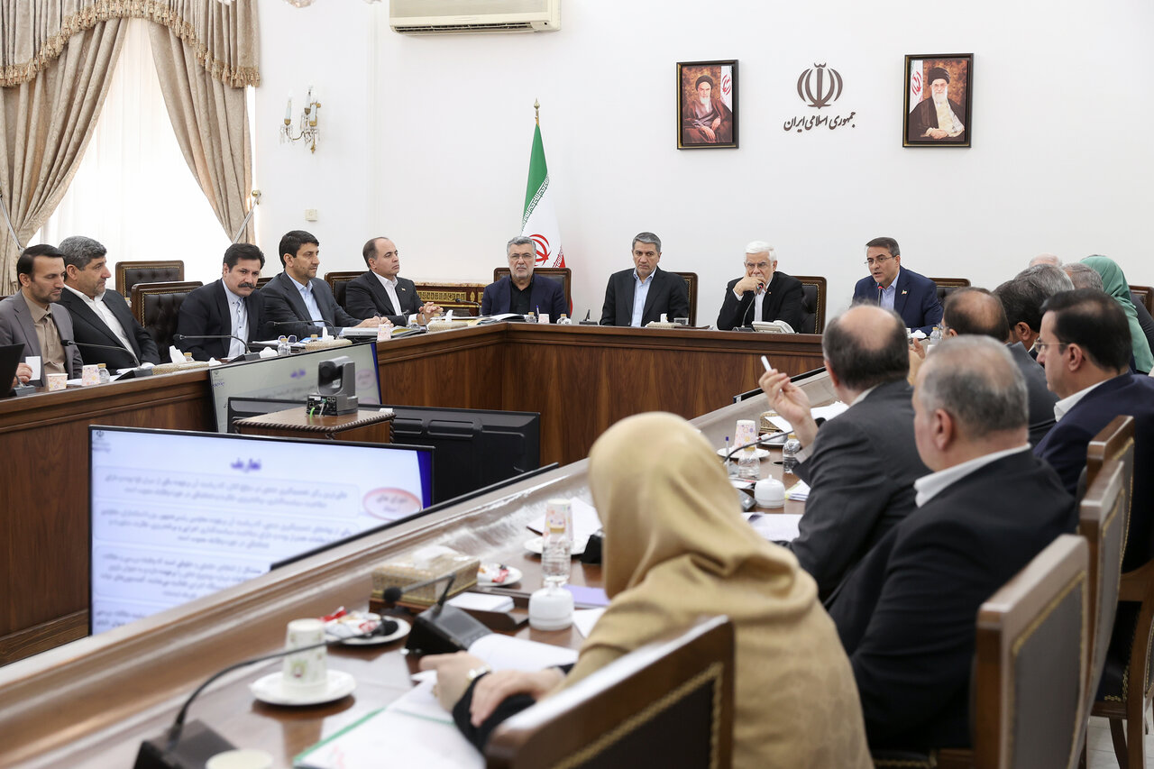 عارف: تصمیمی برای انحلال سازمان امور عشایر گرفته نشده است