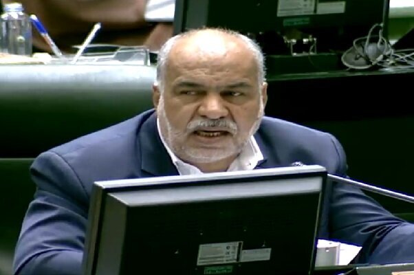 عراقچی هم به مجلس احضار شد/ صباغیان: به مجلس بیاید تا اوضاع و احوال و تصمیمات باخبر شویم