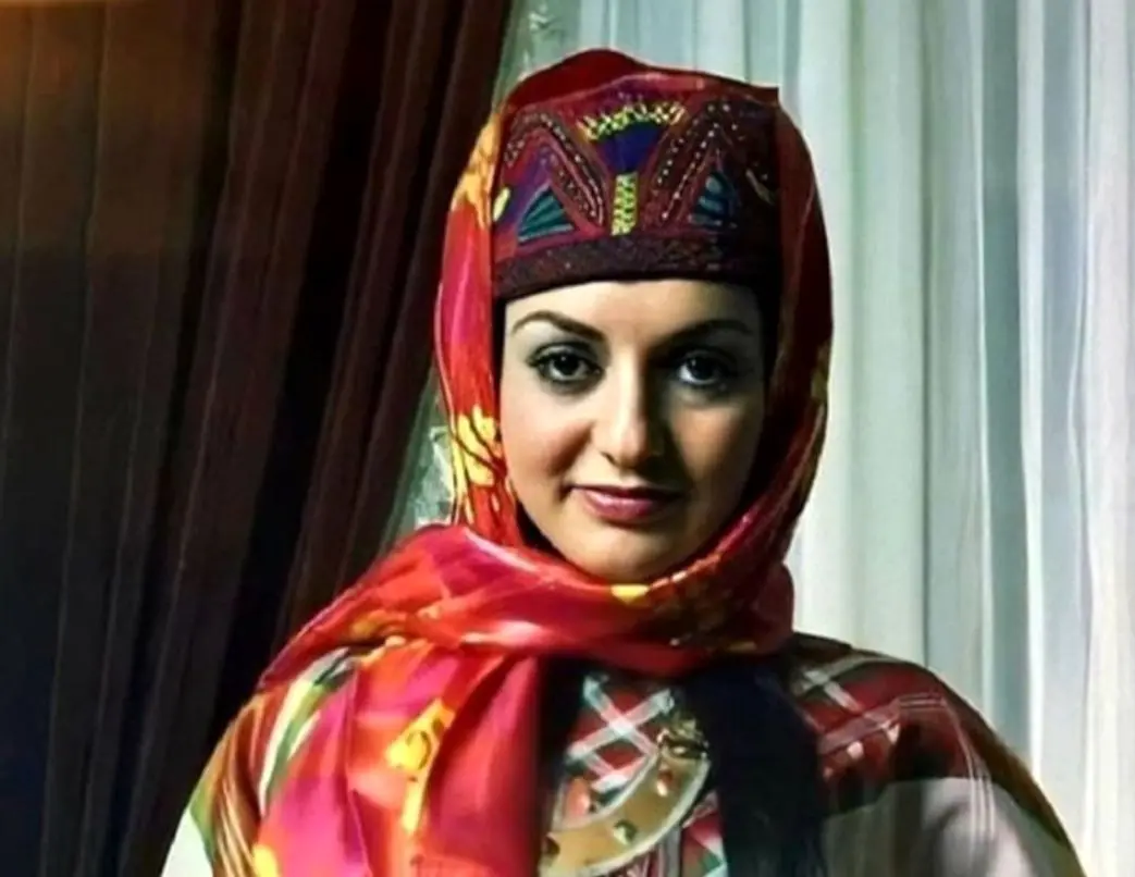 عکسی از کارت گواهینامه رانندگی گوگوش در بعد انقلاب عکسی از کارت گواهینامه رانندگی گوگوش در بعد انقلاب