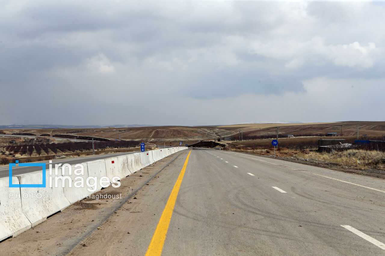 فردا؛ آغاز عملیات تعریض و بهسازی آزادراه ساوه- سلفچگان با حضور وزیر راه و شهرسازی