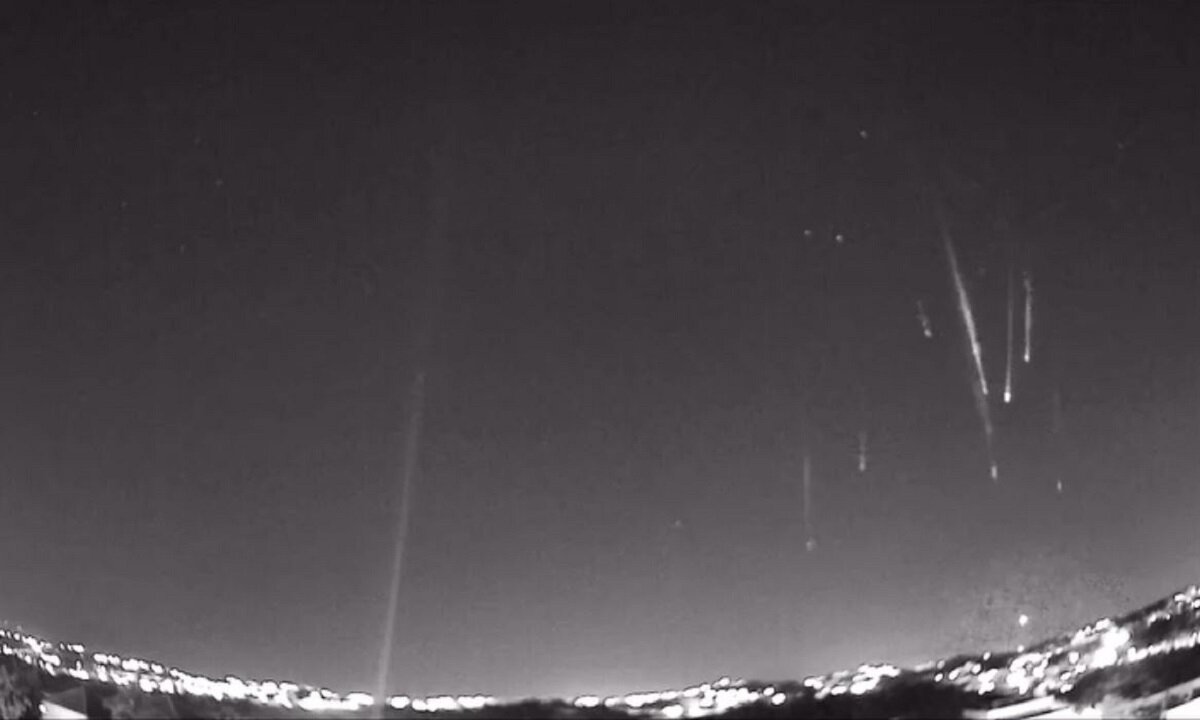 فرمانده ارشد نیروی هوافضای سپاه: پدافند اسرائیل حتی با بازسازی هم نتوانست جلوی حملات وعده صادق را بگیرد