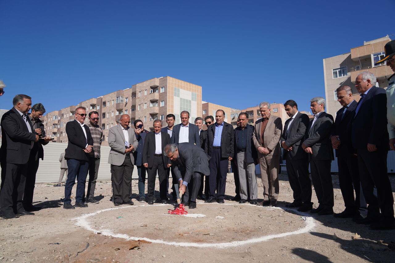 فیلم / بازدید معاون وزیر راه و شهرسازی از پروژه‌های مسکن استان اردبیل