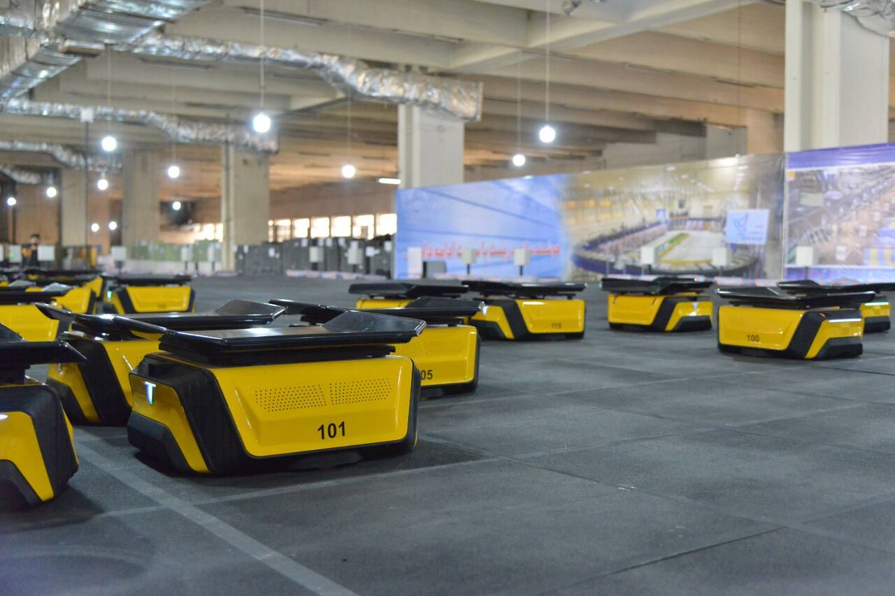 فیلم | پای ربات ها به پست گیلان باز شد