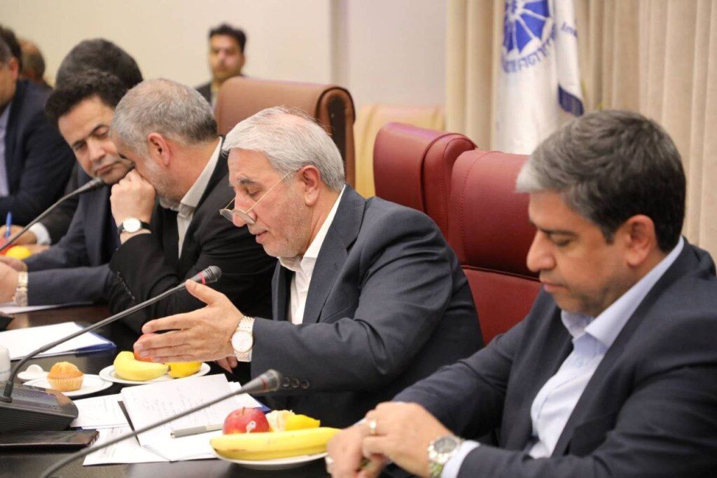 قائم مقام صندوق توسعه ملی: ۱۱ میلیارد دلار سرمایه در گردش به واحدهای تولیدی اختصاص یافت