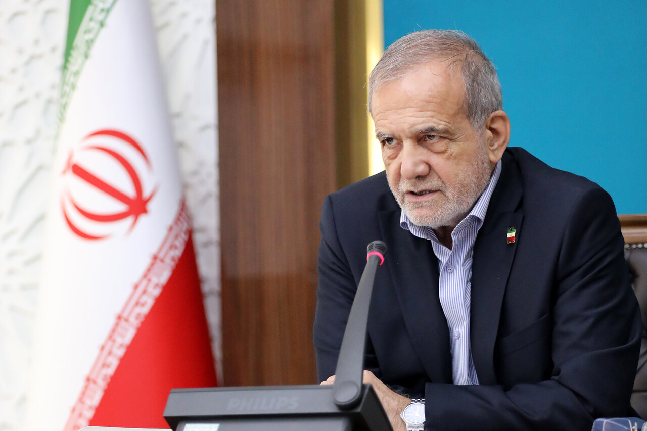 قرائت پیام رئیس‌جمهور به کاروان ورزش ایران در بازیهای کشورهای اسلامی