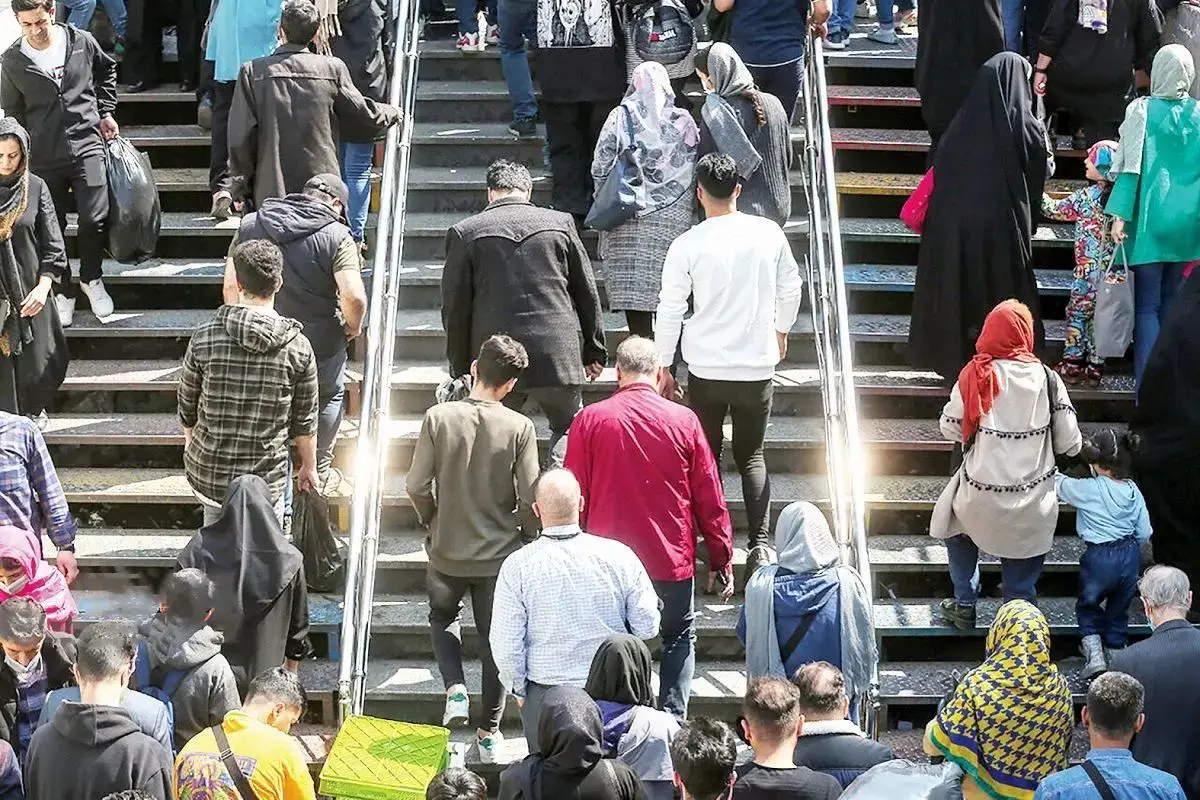 قرایی‌مقدم : با پدیده «جزیره‌های طبقاتی» در پایتخت روبرو هستیم