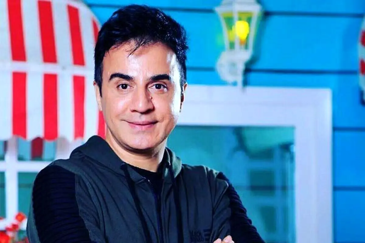 لحظاتی از حضور عمو پورنگ و مادرش در حرم شاه عبدالعظیم حسنی+ فیلم