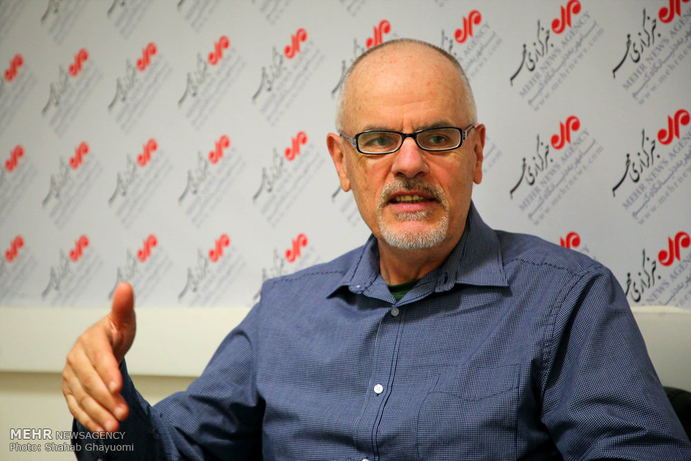 لزوم همکاری رسانه‌های مستقل برای شکست عوام‌فریبی کشورهای غربی