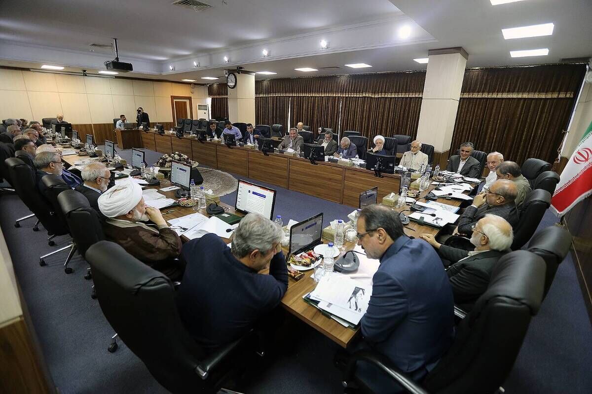 مجمع تشخیص، «حذف چهار صفر از پول ملی» را مغایر سیاست‌های کلی ندانست