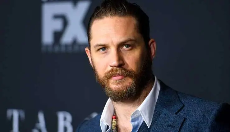 مدل های مرد با قد کوتاه که صنعت فشن را دگرگون کرده اند+ تصاویر مدل های مرد با قد کوتاه که صنعت فشن را دگرگون کرده اند+ تصاویر