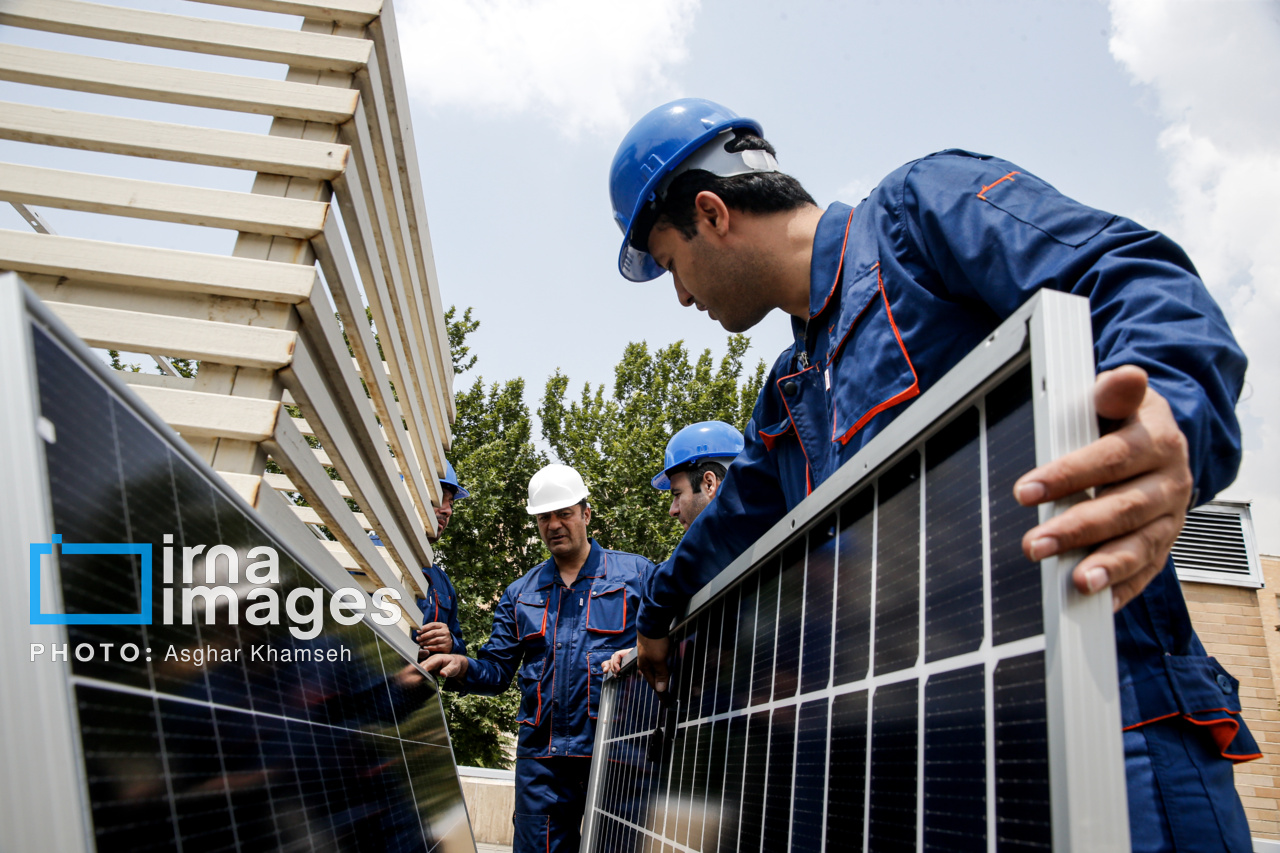 مشترکان خانگی برای گرفتن نیروگاه خورشیدی به کجا مراجعه کنند؟