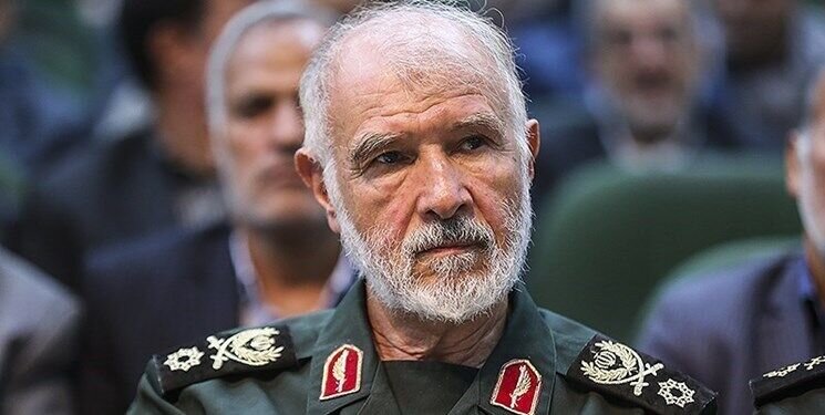 معاون قرارگاه خاتم: امام فرمودند شیرهایی که پیر می‌شوند، وقتی می‌خواهند نعره بکشند، از دو جا صدا درمی‌آید؛ صهیونست‌ها امروز در همین وضعیت هستند