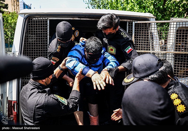 مقابله با اراذل با قدرت ادامه دارد/ اوباش دنبال سوراخ موش می‌گردند – تسنیم