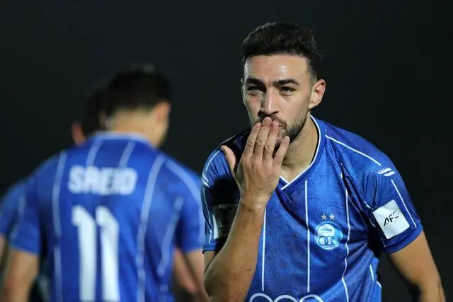 منیر الحدادی بهترین بازیکن دیدار استقلال و الوحدات شد منیر الحدادی بهترین بازیکن دیدار استقلال و الوحدات شد