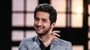 نجم‌الدین شریعتی: اگر کسی با فحش دادن به من سبک می شود بگذار …+فیلم