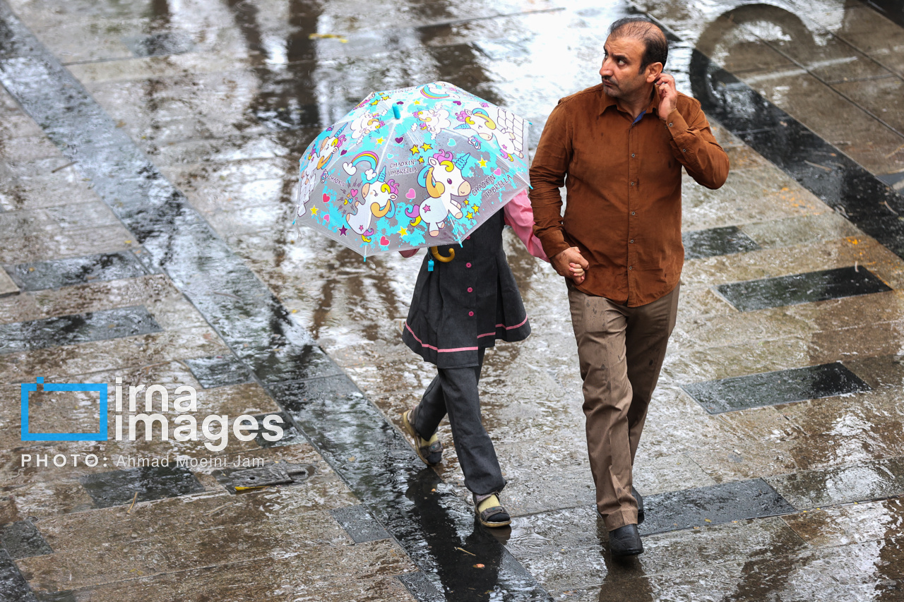 هشدار نارنجی برای ۳ استان/ رگبار باران و بارش برف در ارتفاعات