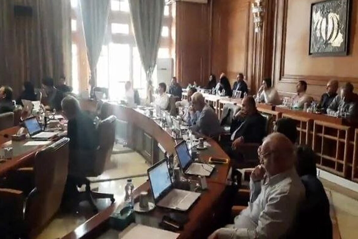 واکنش عضو شورای شهر به حادثه سوءقصد به یک روحانی/ این روحانی بزرگوار، طلبه‌ای ساده، بی‌ادعا و بدون مقام یا تمکن مالی بود