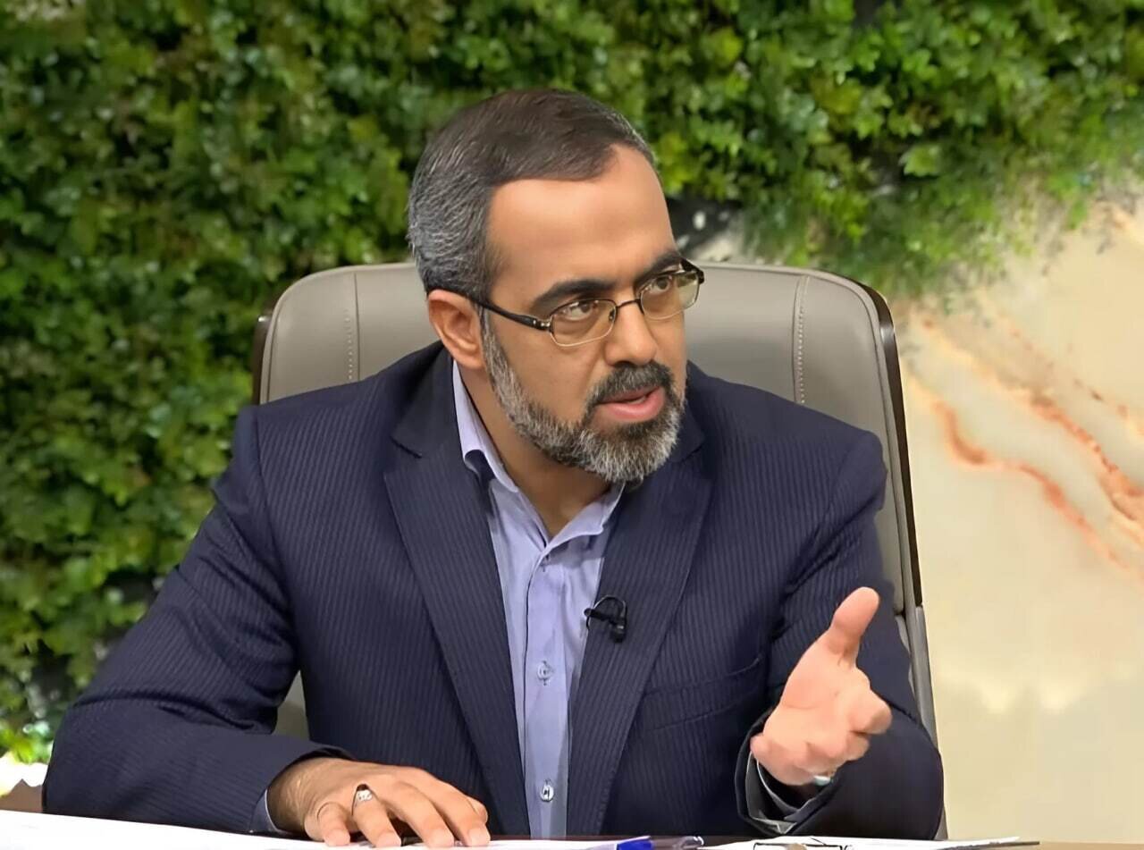 واگذاری پنهانی بنگاه‌ها در میانه جنگ؟/ ادعای عضو کمیسیون اقتصادی درباره تصمیم  دولت درباره سهام عدالت