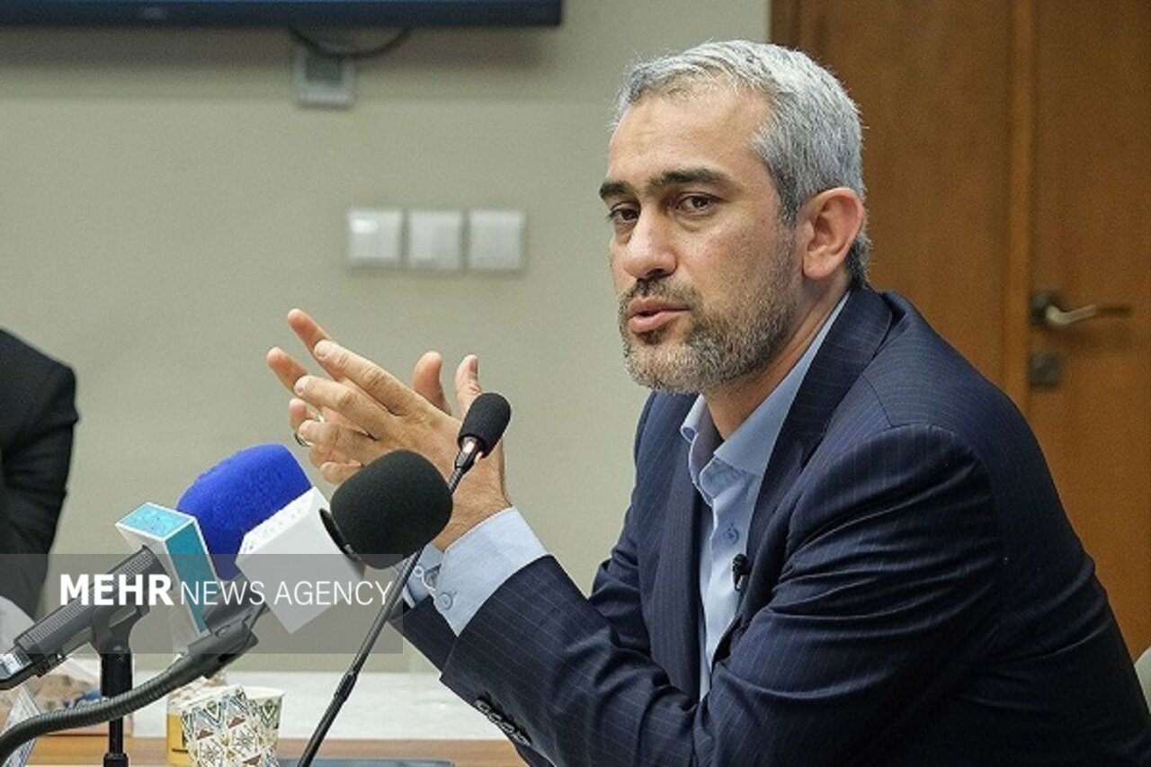 وزیر اقتصاد: مناطق آزاد باید محور انتقال فناوری در کشور شوند وزیر اقتصاد: مناطق آزاد باید محور انتقال فناوری در کشور شوند