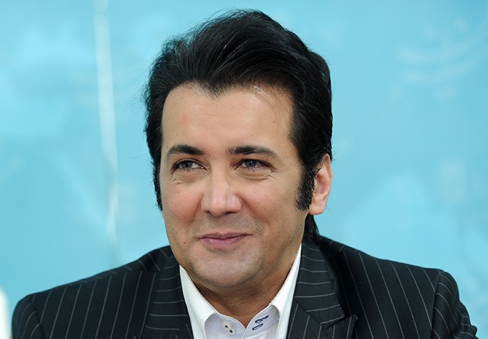 ویدئویی از حسام نواب صفوی در اکران فیلم پروین