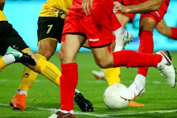 پای کمیسیون اصل 90 مجلس به قرارداد‌های فوتبال باز شد