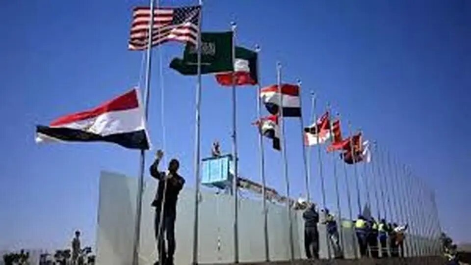 پرداختن به حضور یا عدم حضور رئیس جمهور در شرم الشیح باید متوقف شود/ پزشکیان کار خوبی کرد که نرفت/طرفداران حضور باید بپذیرند اشتباه کرده اند