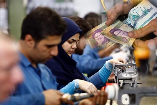 چرا شورای عالی کار باید ۷ ماه تعطیل باشد