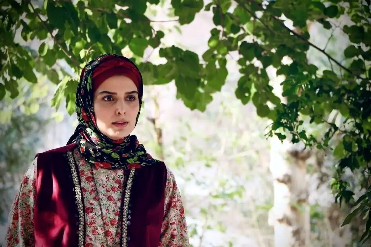 چهره متفاوت غزاله اکرمی، بازیگر سریال «سوجان»!