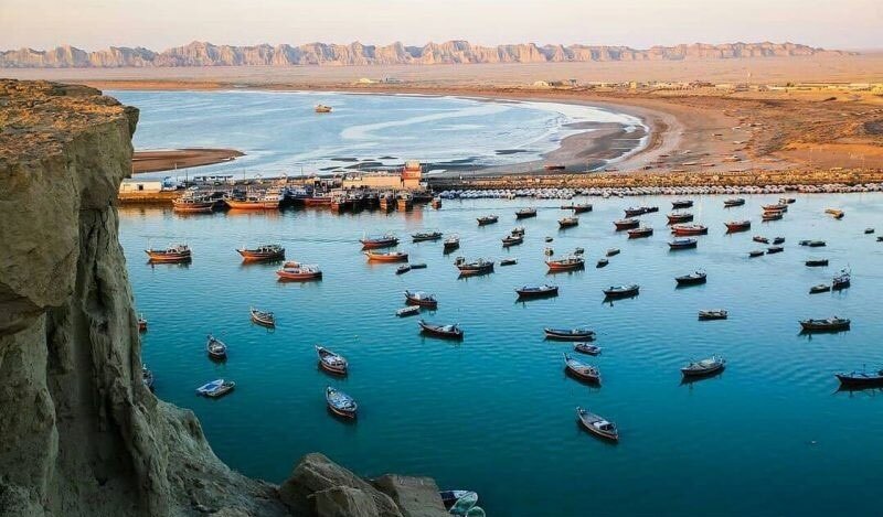 کاربران خبرآنلاین درباره تغییر پایتخت شما نظر دادند/ در ایران مشکلات حل نمی شوند تنها از شکلی به شکل دیگر درمی‌آیند/ «اون وقت به ما میگن بچه تهرون»