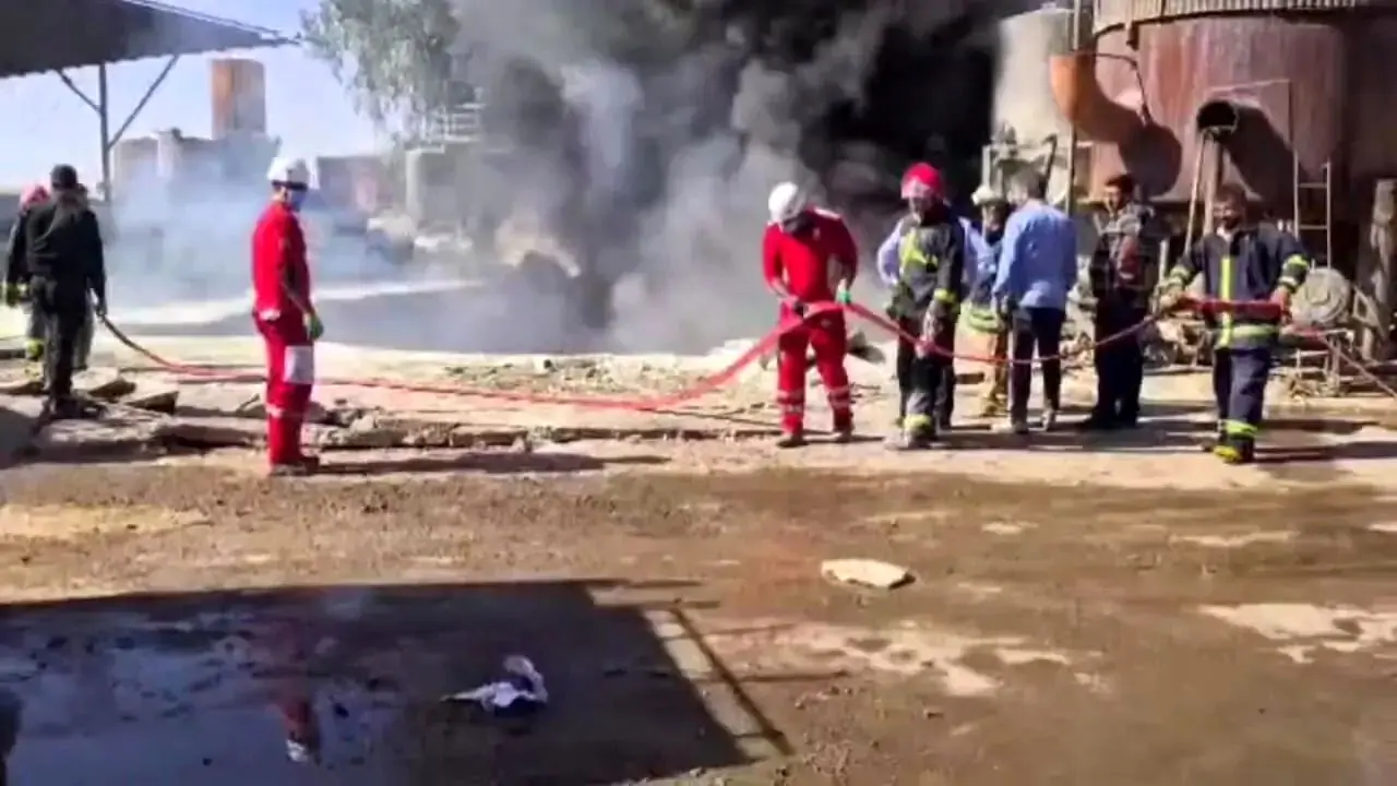 آتشسوزی در شرکت پالایش نفت پارسیان ایوانکی + فیلم آتشسوزی در شرکت پالایش نفت پارسیان ایوانکی + فیلم