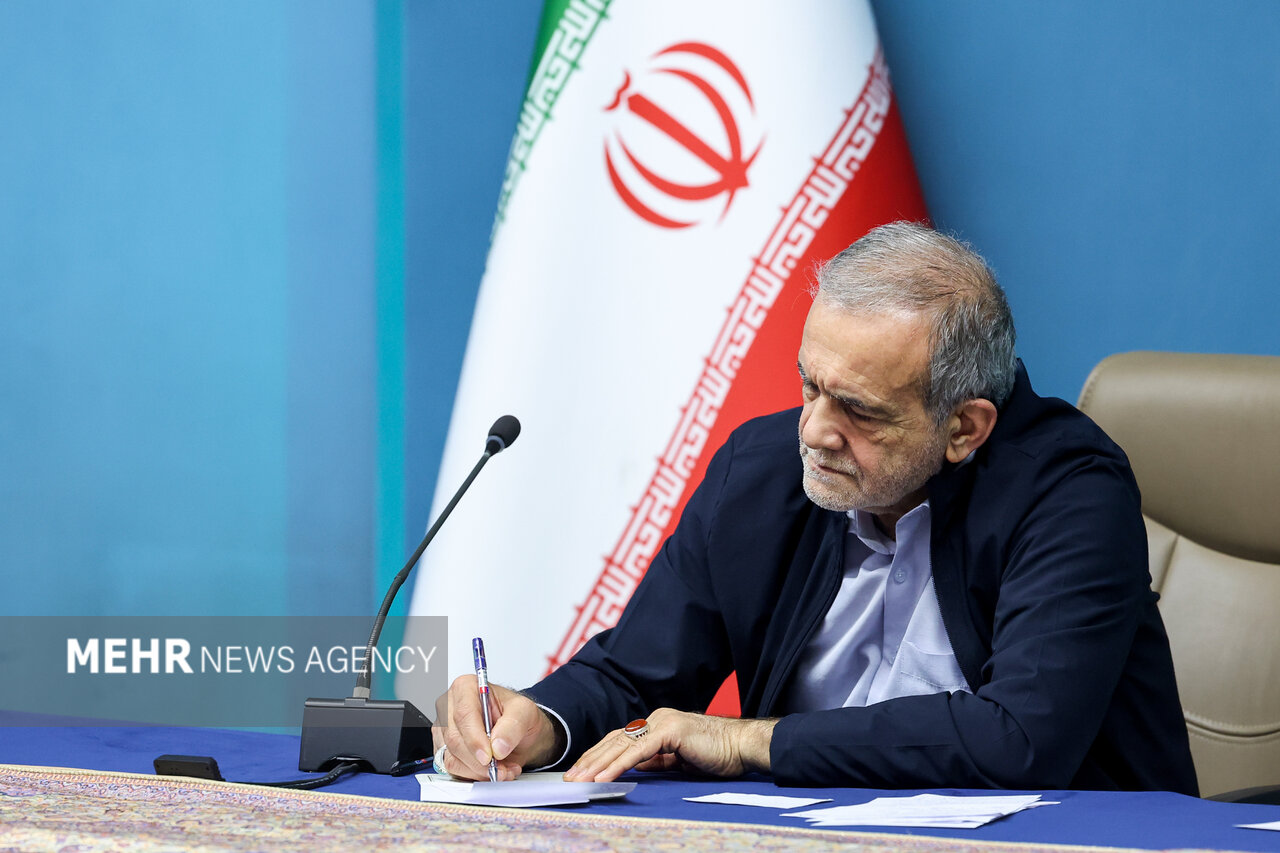 ابلاغ قانون همکاری ریلی بین ایران و ترکیه از سوی پزشکیان