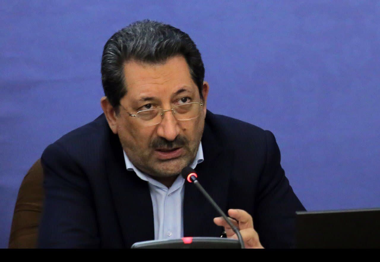 اتابک: نفت و نیرو محدودیت های کمتری بر بخش صنعت اعمال کنند