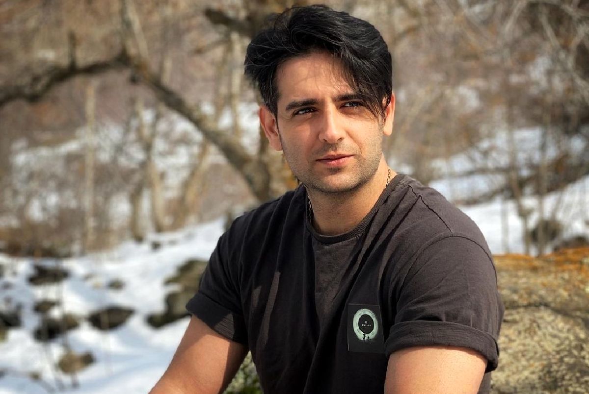 استوری پر معنای امیرحسین آرمان به مناسبت مرد+ عکس