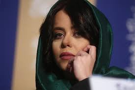 الهام اخوان: پژمان جمشیدی خیلی رو مخه! +فیلم