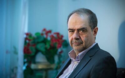 امین‌زاده: اکثریت مردم در سخت‌ترین وضعیت معیشتی هستند/ نظام باید چاره‌اندیشی کند